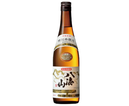 Hakkaisan Tokubetsu Honjozo Sake 720ml